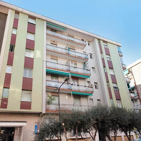 Il Gabbiano Apartment *